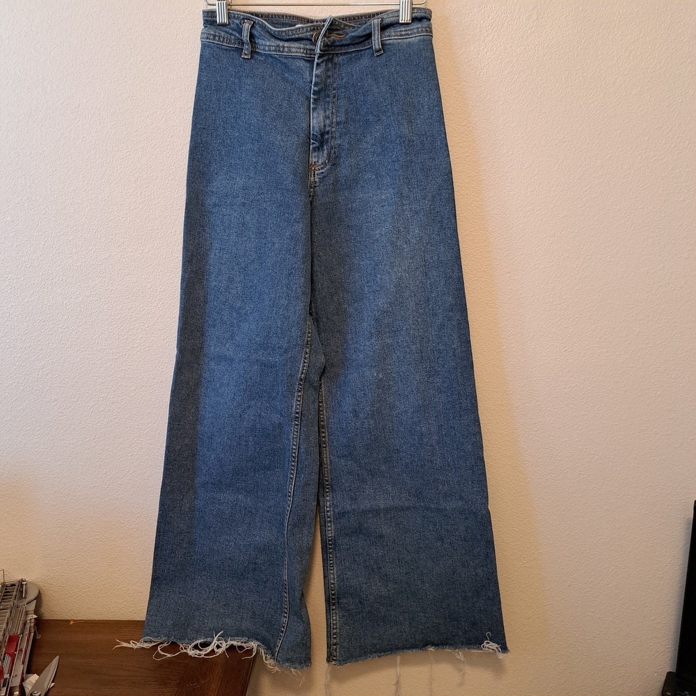 Zara Womens High Waisted Wide Leg Jeans Medium Blue Raw Hem Size 4